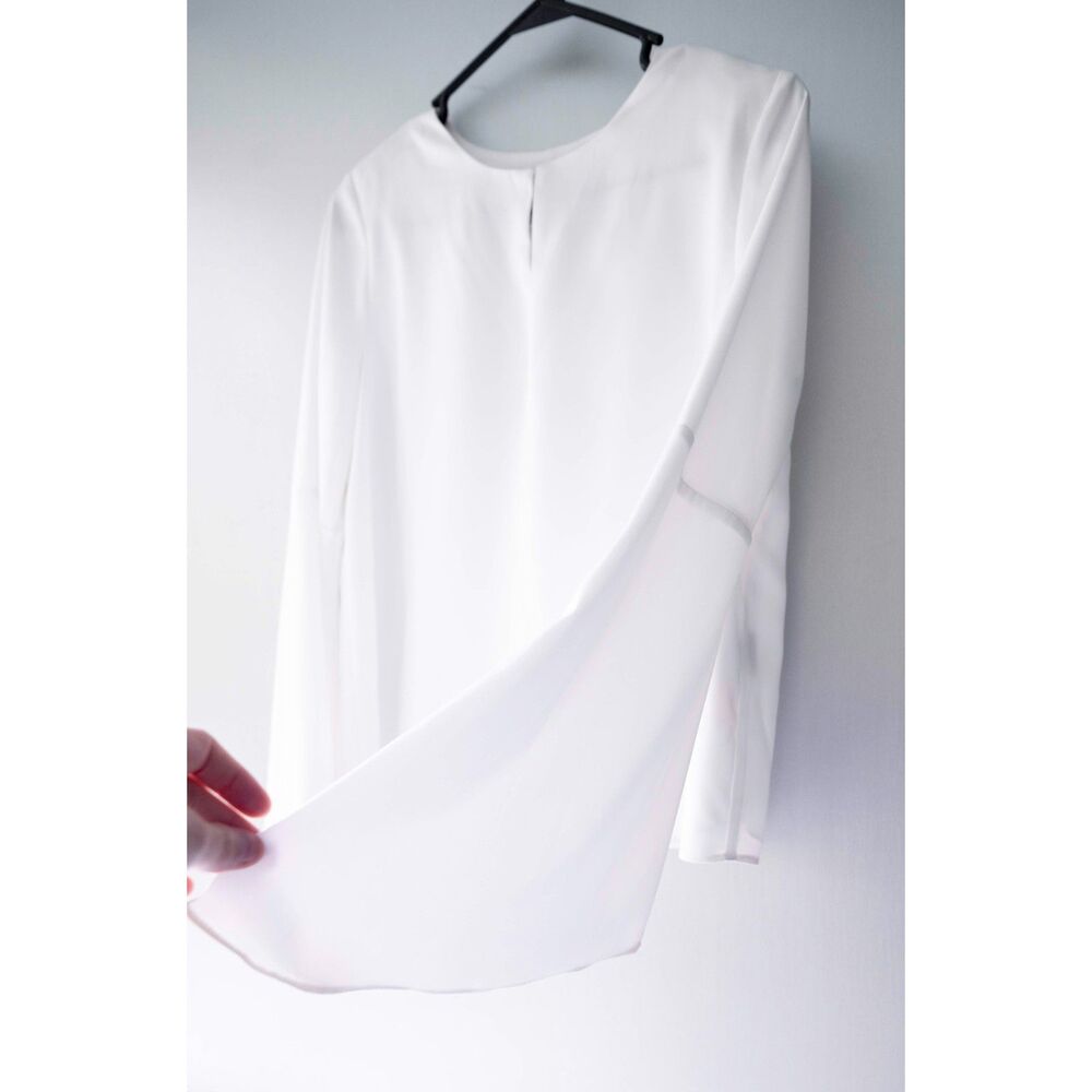 Intermix White Keyhole Neckline Split Back Long B… - image 4